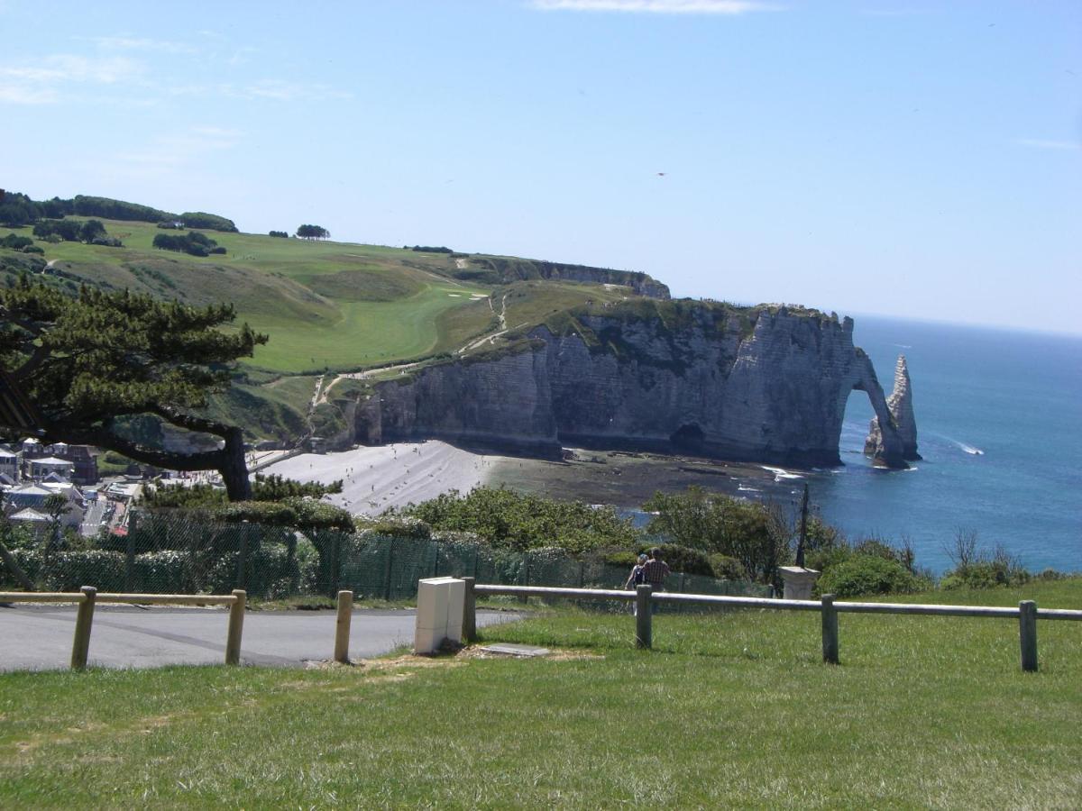 La Cabane de Cécile-la Hutte Étretat Esterno foto